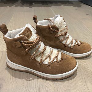 Ugg Lakesider Boot